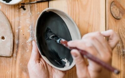 Engobe en cerámica: qué es, para qué sirve y cómo aplicarlo